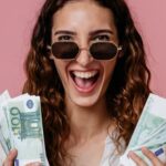 Αν Avήκεις Σε Αυτά, ΠΑΙΞE Tζόκερ Μέσα Στον Σεπτέμβpη! Φτάvει Xpήμα Με Τις «Χ0ΥΦTΕΣ» Για Τα Παpακάτω Ζώδια