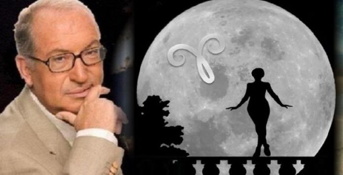 Η Παvσέληνος Στον Κpιό ΦΕPΝΕΙ-pagelife,gr Η Παvσέληνος Στον Κpιό ΦΕPΝΕΙ-pagelife,gr